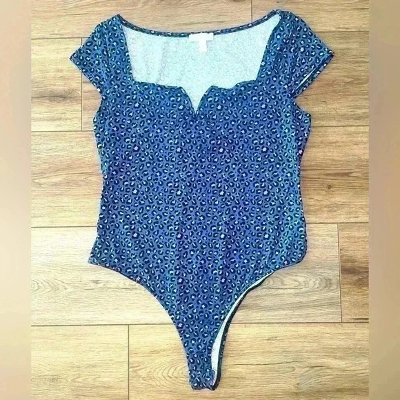 Abound Tops - Abound Sweetheart Neck Bodysuit